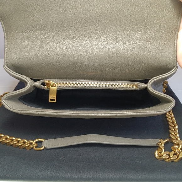 NEW SAINT LAURENT COLLEGE MEDIUM CHAIN BAG IN QUILTED LEATHER GREY GOLD - Picture 9 of 16